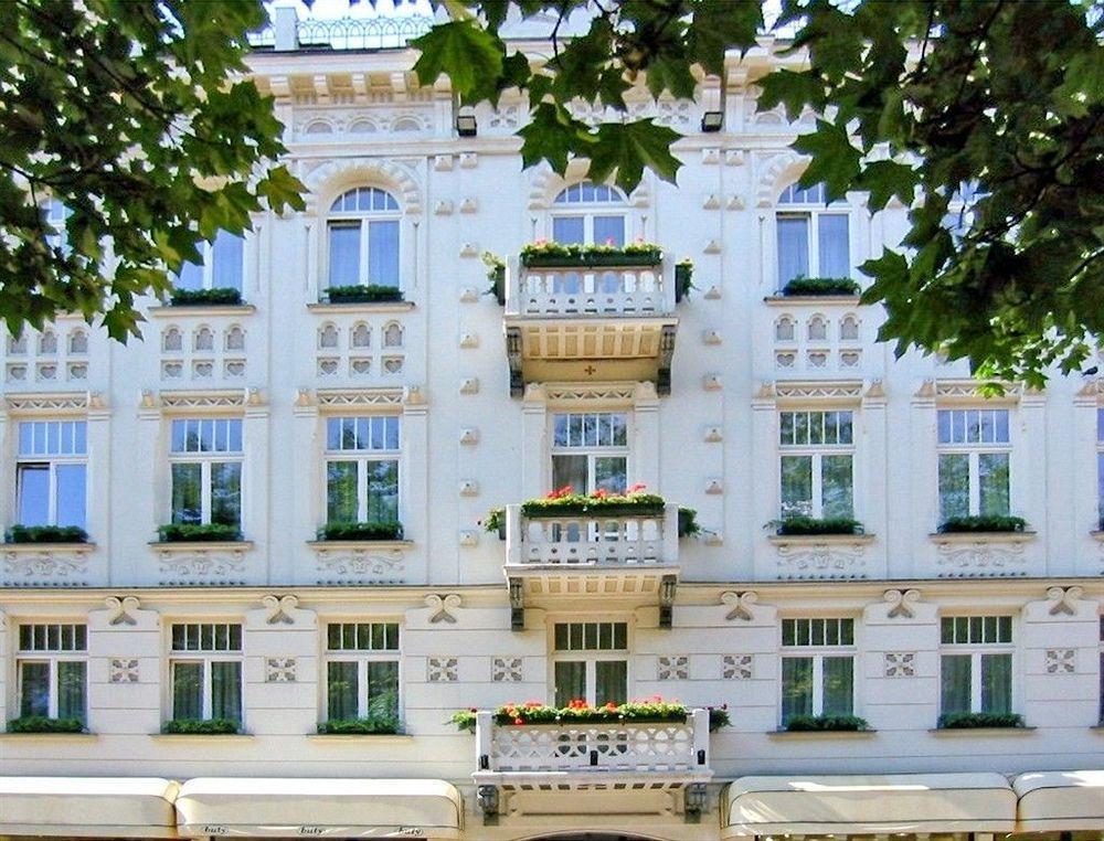 Residence St. Andrew'S Palace Варшава Екстериор снимка